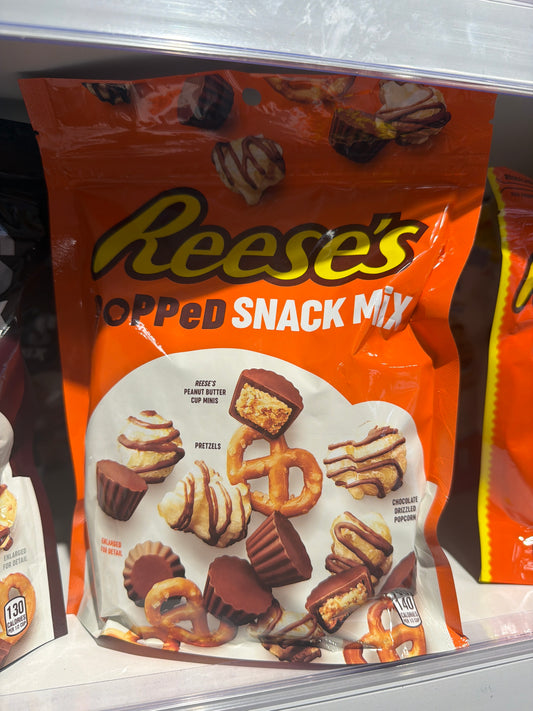 Reese's Popped Snack Mix